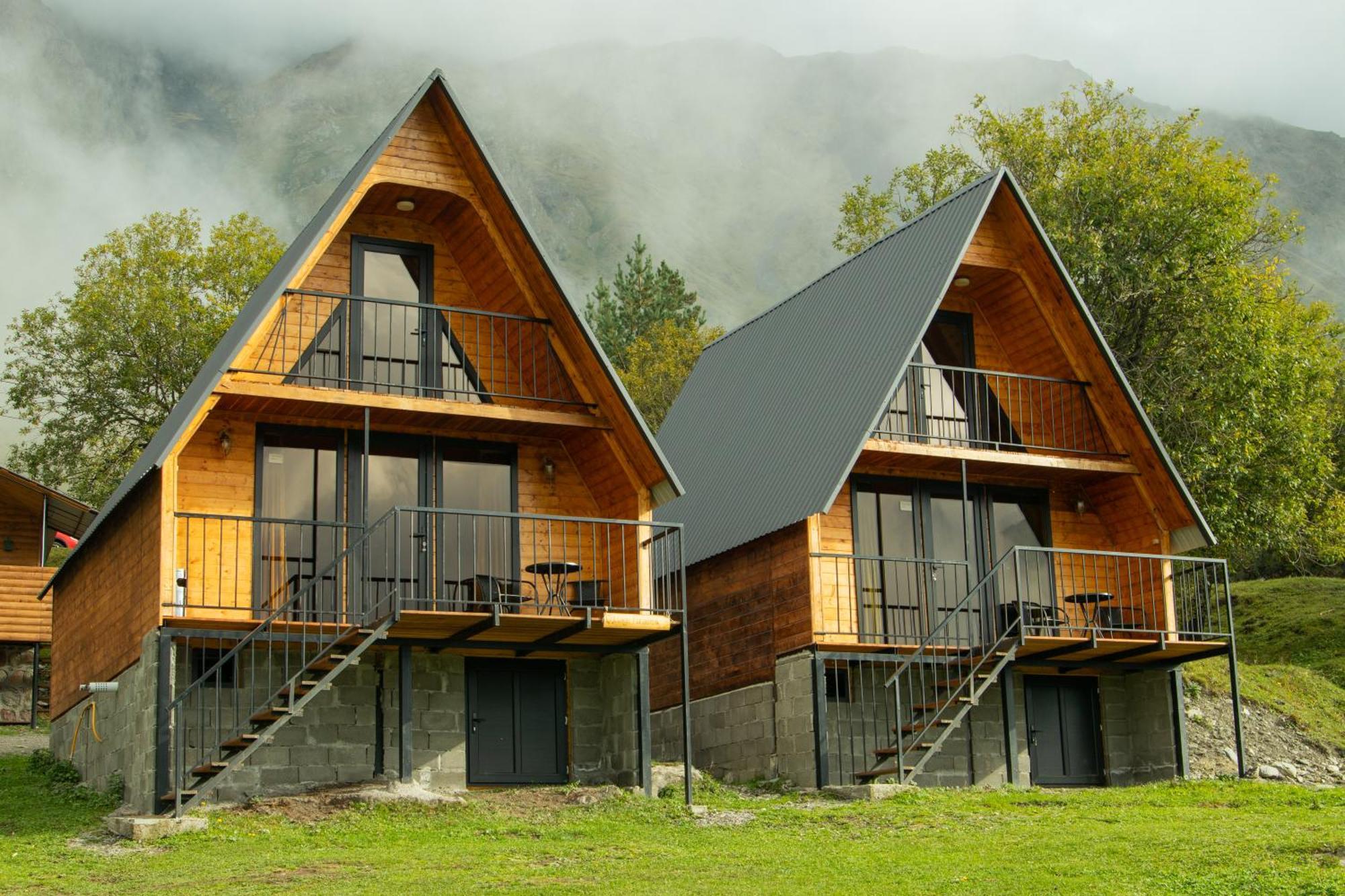 Cottage Paradise Stepantsminda Exterior photo